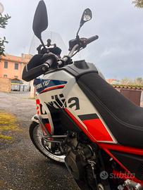 Aprilia tuareg 660 Dakar Podium