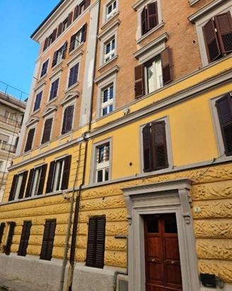 Appartamento di 92 m² con 5 locali a Ancona