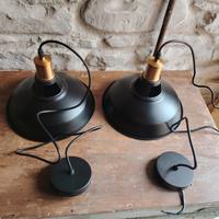 due lampade a sospensione in ferro 