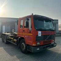 VOLVO FL7 IMPIANTO SCARRABILE TRE ASSI