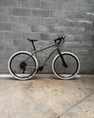 Salsa fargo titanio