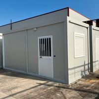 Box monoblocco con bagno laterale