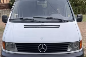 Mercedes Vito W638