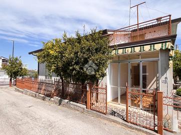 VILLA SINGOLA A LANCIANO