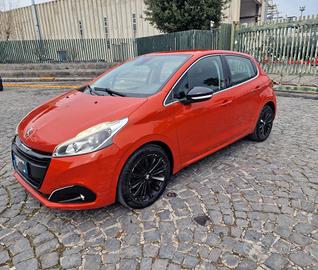 Peugeot 208 BlueHDi 75 5 porte Allure
