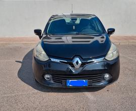 RENAULT Clio 4ª serie - 2014