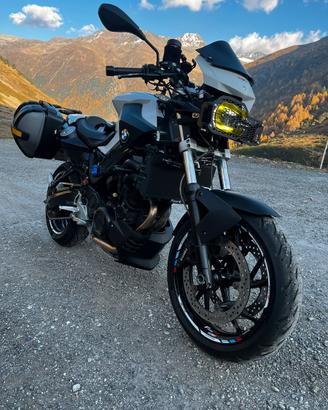 BMW F 800 R (2011) – Pronta al Viaggio
