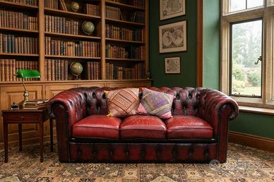 Divano 3 posti Chesterfield club in pelle bordeaux