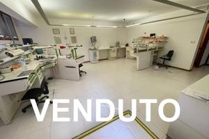 Immobile di 90 m² con 2 locali a Canegrate