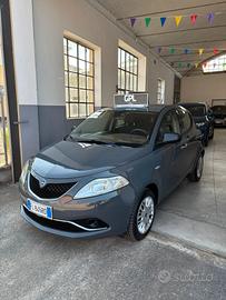 Lancia Ypsilon 1.2 69 CV 5 porte GPL Ecochic Silve