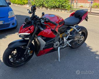 Ducati Streetfighter V2 - 2022