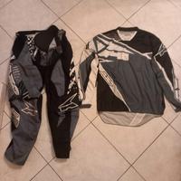 Abbigliamento tecnico per moto Enduro