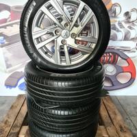 Cerchi e Gomme Peugeot 208 (195/55-R16)