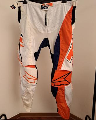 Set abbigliamento enduro, vari omaggi