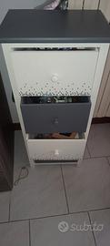mobiletto cassetti porta profumi