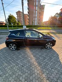 2013 Peugeot 208 XY