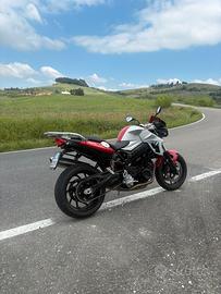 Moto bmw f800r