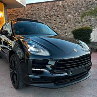 Porsche Macan 2.0 245- TETTO-PASM-TOTAL BLACK-FULL