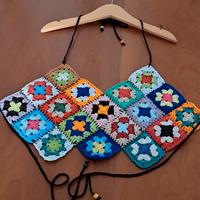 Top crochet fatto a mano