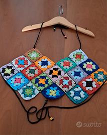 Top crochet fatto a mano