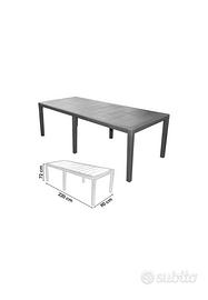 Tavolo allungabile e sedie da esterno