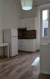 Monolocale anche brevi periodi MM2 PIOLA-Città stu