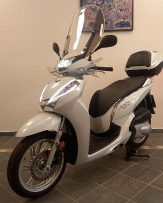 Honda SH 300 I Pari al nuovo