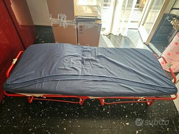 Letto richiudibile 