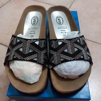 Ciabatte donna nuove numero 36, made in Italy