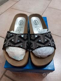 Ciabatte donna nuove numero 36, made in Italy