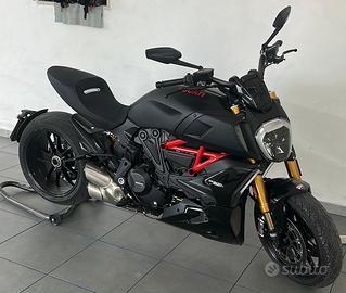 Volvo v60 diavel1260s