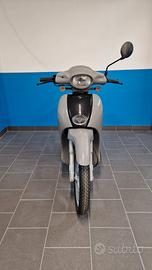 Aprilia Scarabeo 50 2T Grigio Nardò (187)