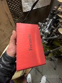 scheda audio Focusrite I2I