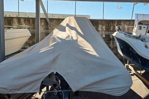 Gommone carrello motore