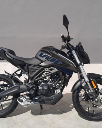 Voge Brivido 125 R Total Black