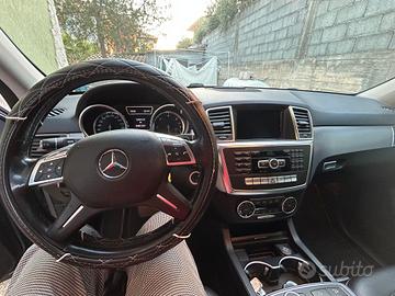 Mercedes ML 250 
