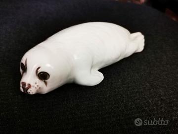 Royal Copenhagen 2468 Foca bianca Bing & Grondahl