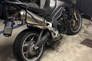 TRIUMPH TIGER 1050