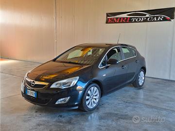 Opel Astra 1.7 CDTI 110CV 5 porte