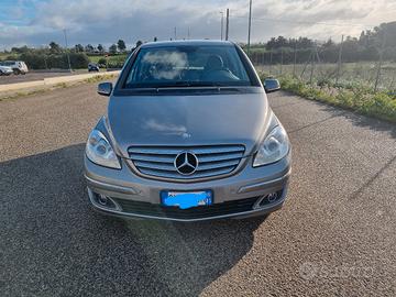 MERCEDES Classe b 140HP