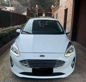 Ford Fiesta 1.1 benzina GPL titanium