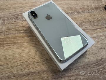 Apple iPhone X 64GB Silver