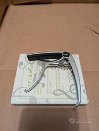 Capotasto per chitarra 