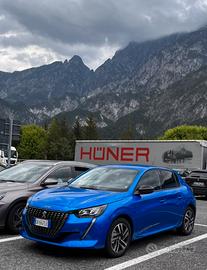 Peugeot 208 Allure Pack - cambio automatico-101CV