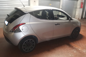 Lacia Y 1,2-69CV Elefantino Blu 2019 mai uilizzata