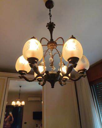 Lampadario vintage  6 luci  con  putto centrale 