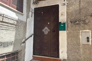 3 LOCALI A ARTENA