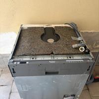 Lavastoviglie hotpoint incasso A+ 11litri usata