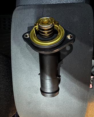 Termostato originale Golf 6 nuovo