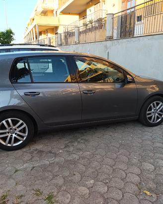 Volkswagen Golf 6 - 1.6 TDI 105cv